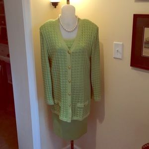 St. John by Marie Gray Spring 3 pc suit EUC Sz. 10